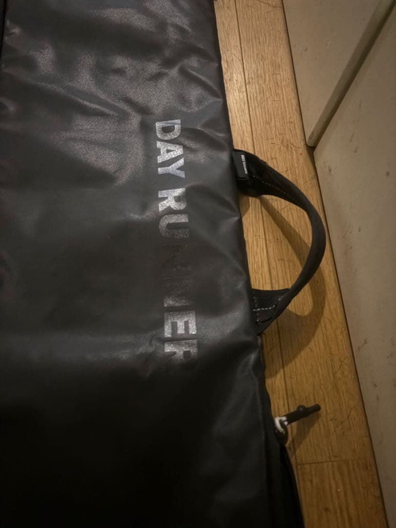 美品　FCS サーフボードケース　8ｆ用