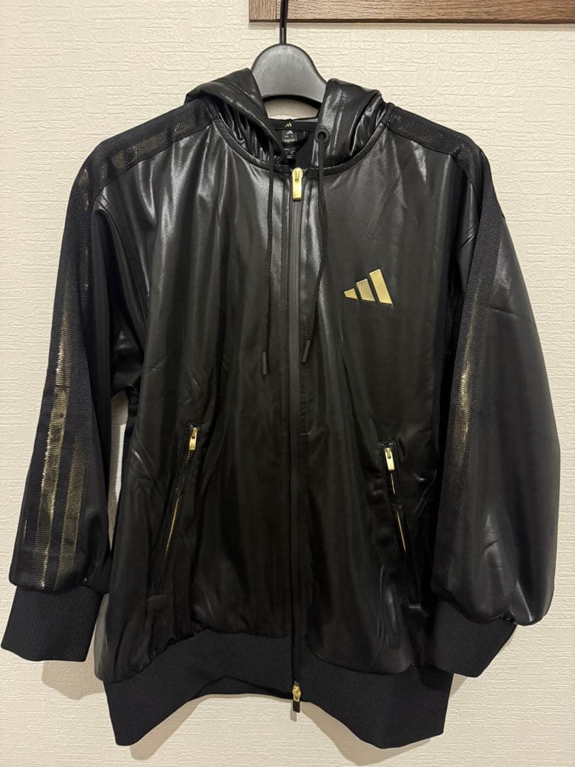 adidas フード付き コーティング ジャケット ジャージ ブラック