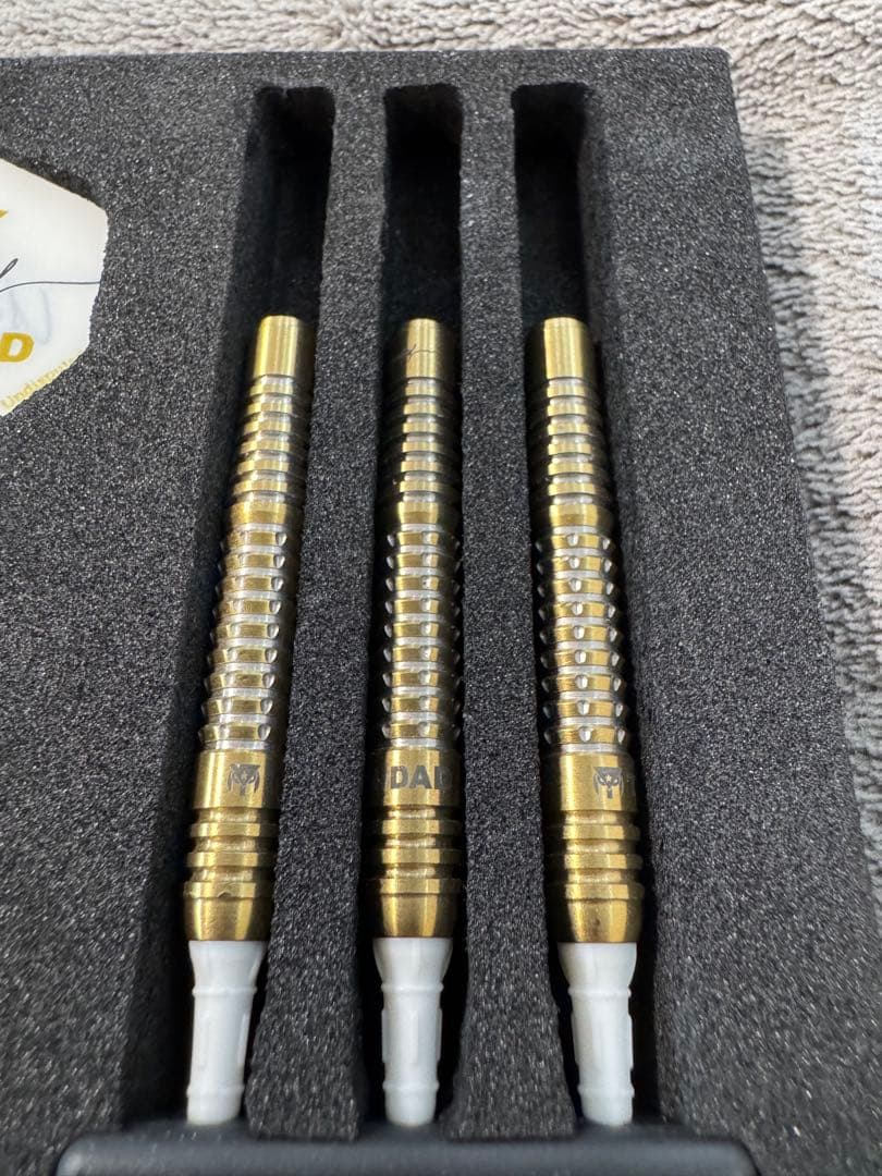 TRINIDAD Undisputed RICARDO ダーツセット