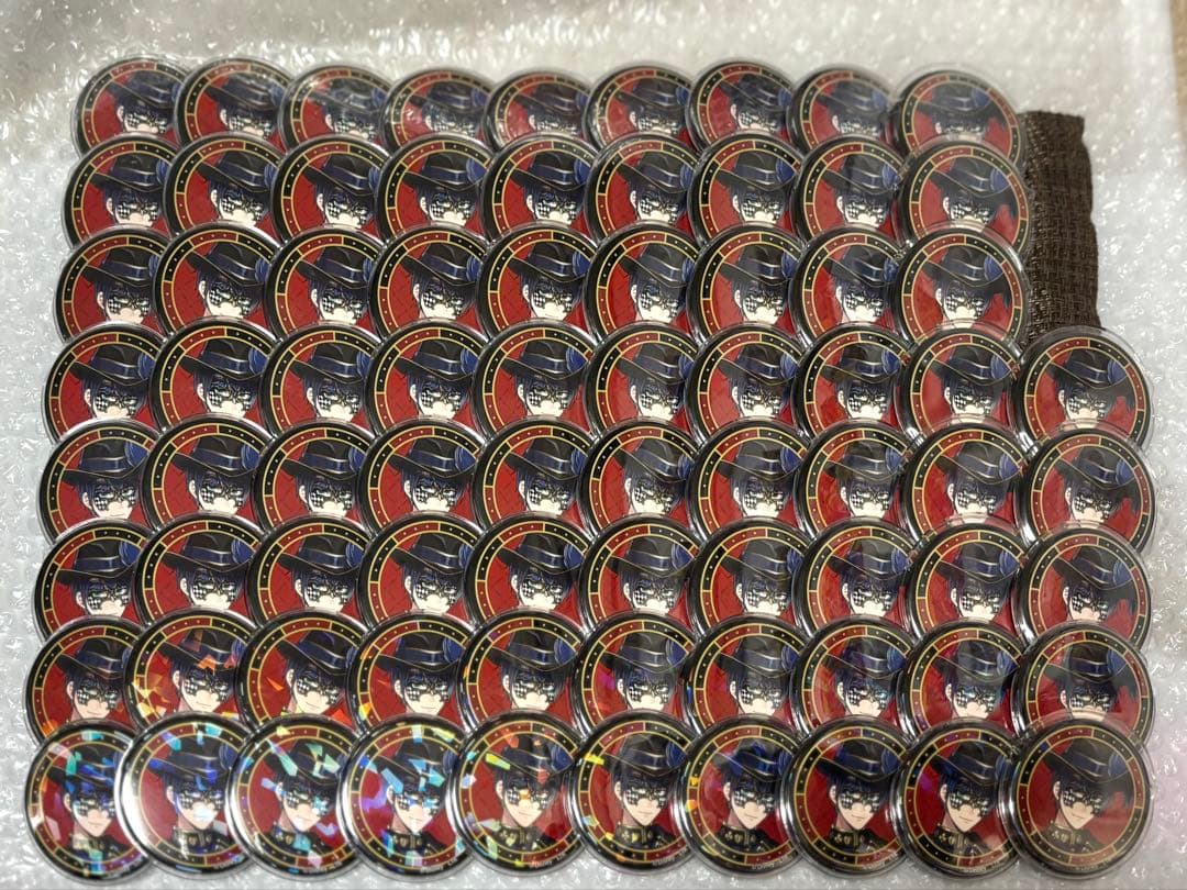 ツイステ デュース グロマス 缶バッジ