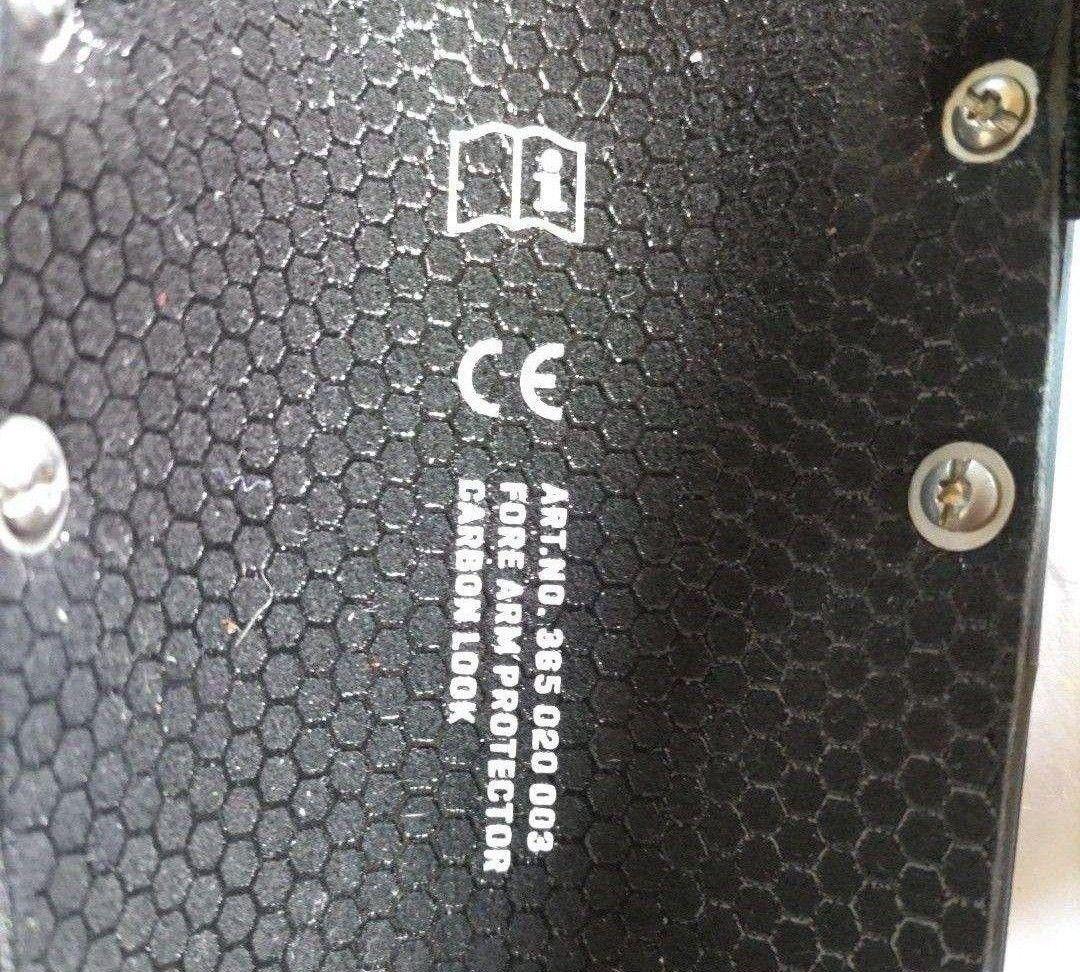 未使用保管品 LEKI CAROBN柄 ARM PORTECTORアームガード