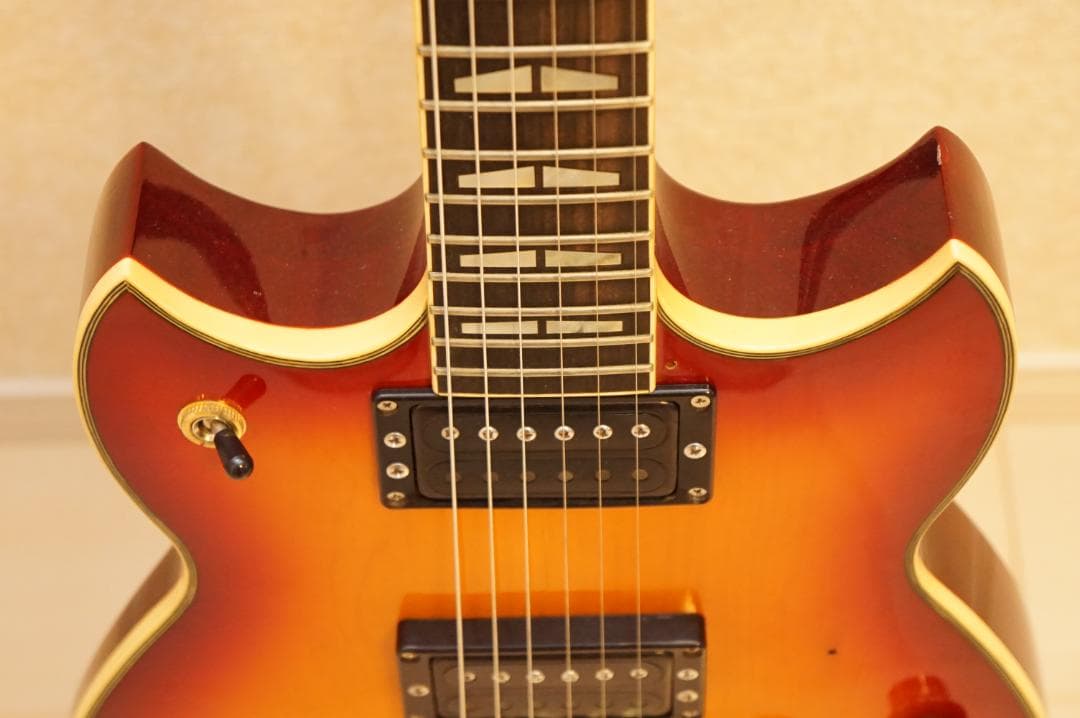 ギター YAMAHA SG-1000