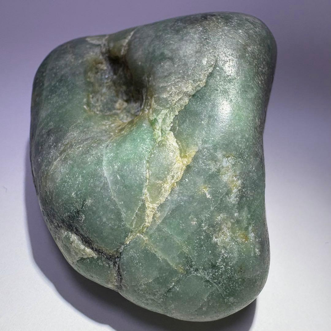 糸魚川　翡翠　ヒスイ　ひすい　海石　約168g