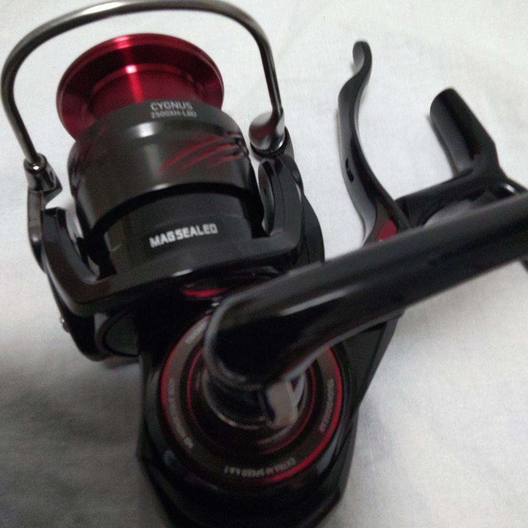 ダイワ　23 シグナス2500 XH - LBD【新品未使用品】