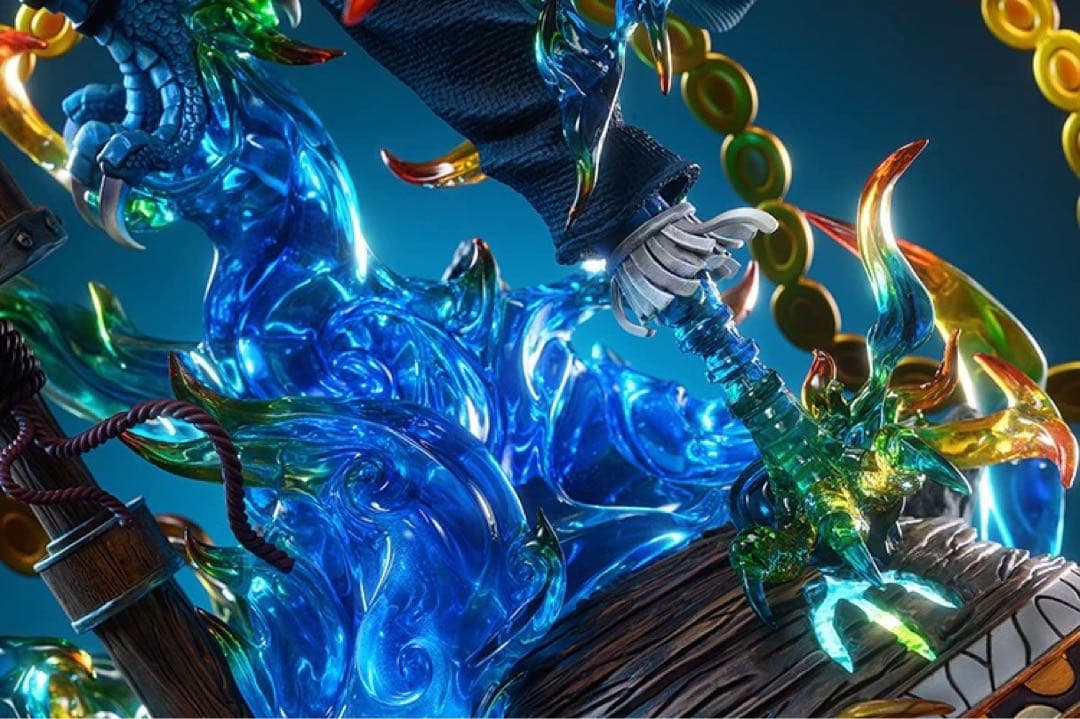 【新品】ワンピース 不死鳥 マルコ フィギュア ガレージキット