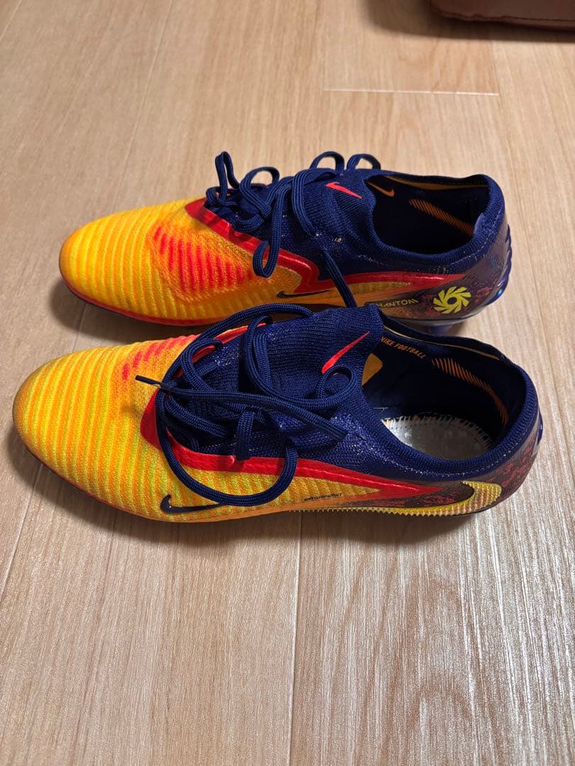 美品‼️1回のみ使用‼️Nike ファントム　26.5 サッカースパイク