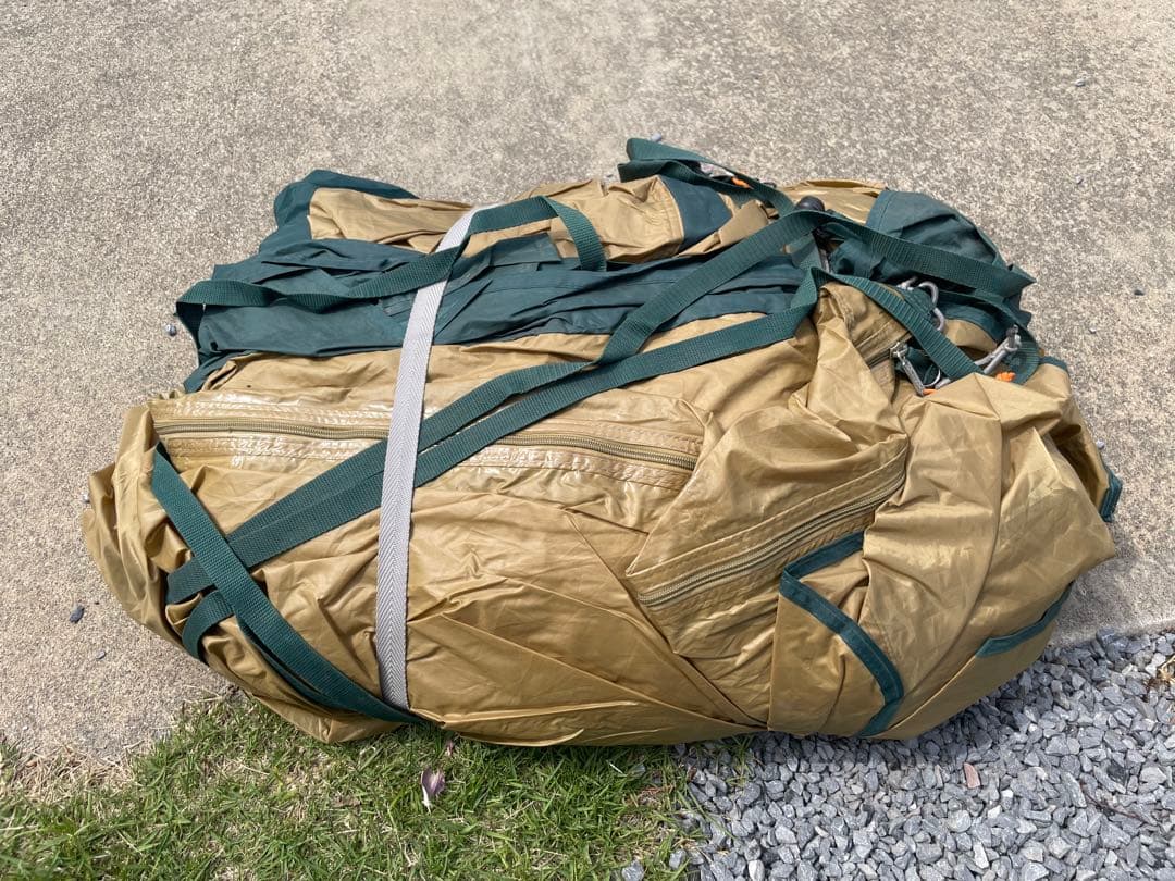 Coleman タフスクリーン 2ルームハウス