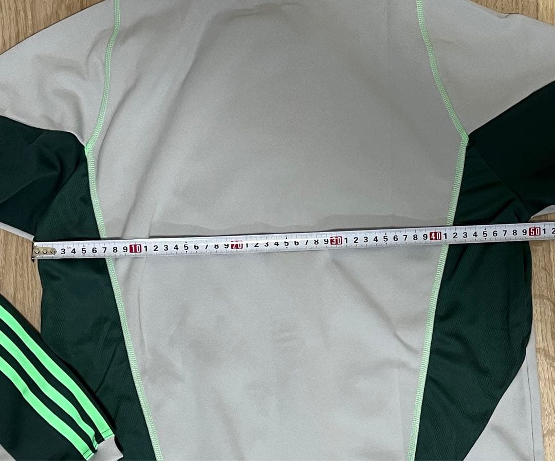 adidas セルティック　トラックジャケット　トレーニングトップ　新品