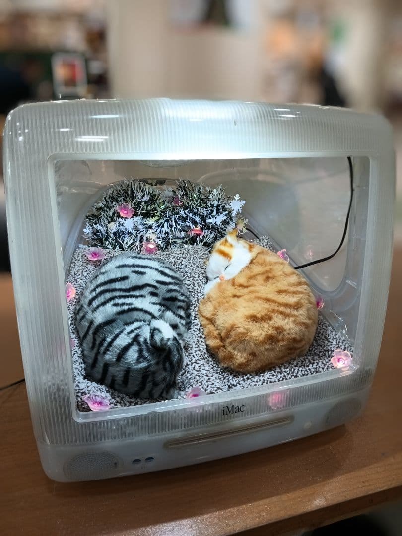 初代　iMac リサイクル　猫ハウス