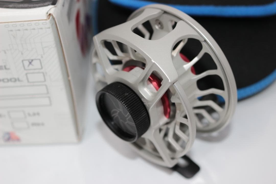 ノーチラス　Nautilus　XS　シルバー　3～4番　アメリカ製　箱入り未使用