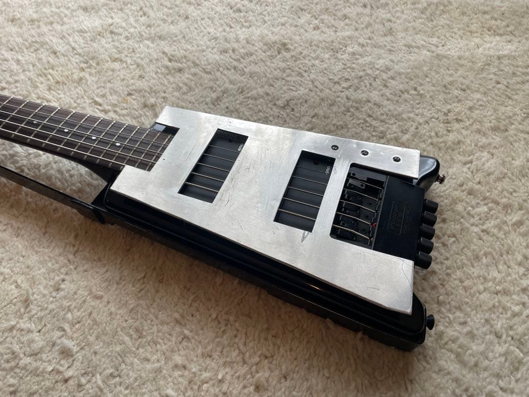 Hohner B2 V ヘッドレスベース　Hi-c仕様　スタインバーガー