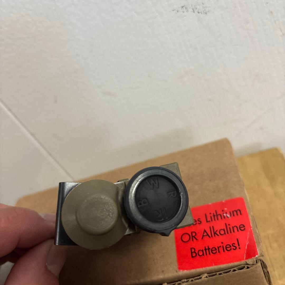 米軍　実物STREAMLIGHT SIDEWINDER COMPACT II ①