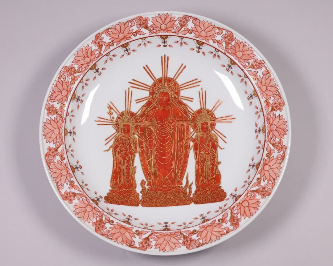 九谷焼 吉光隆広(芳隆) 赤絵細描 阿弥陀三尊立像 大皿 瓔珞紋【MA886】