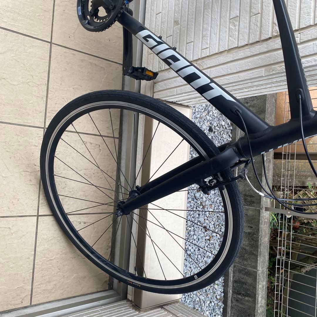 高年式2021 GIANT ESCAPE RX3 新品部品で整備済み