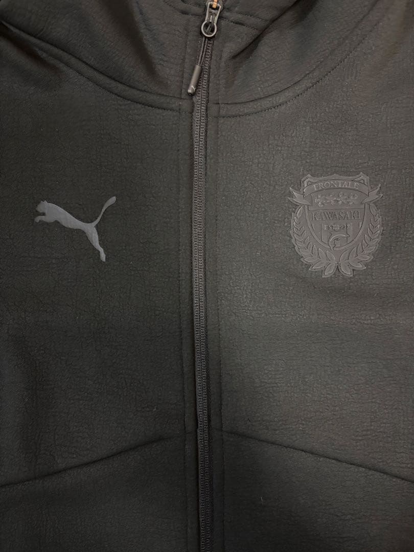 PUMA×川崎フロンターレ フーデットスウェットジャケット ジップパーカー