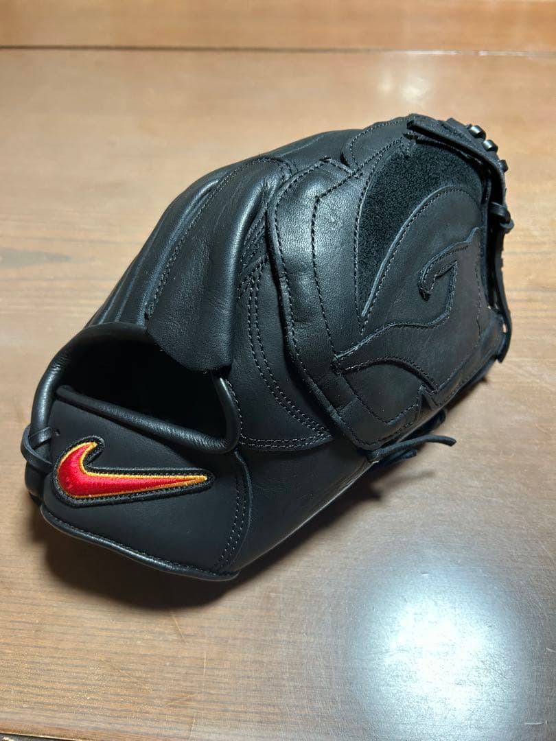 NIKEナイキ上原投手モデル美品