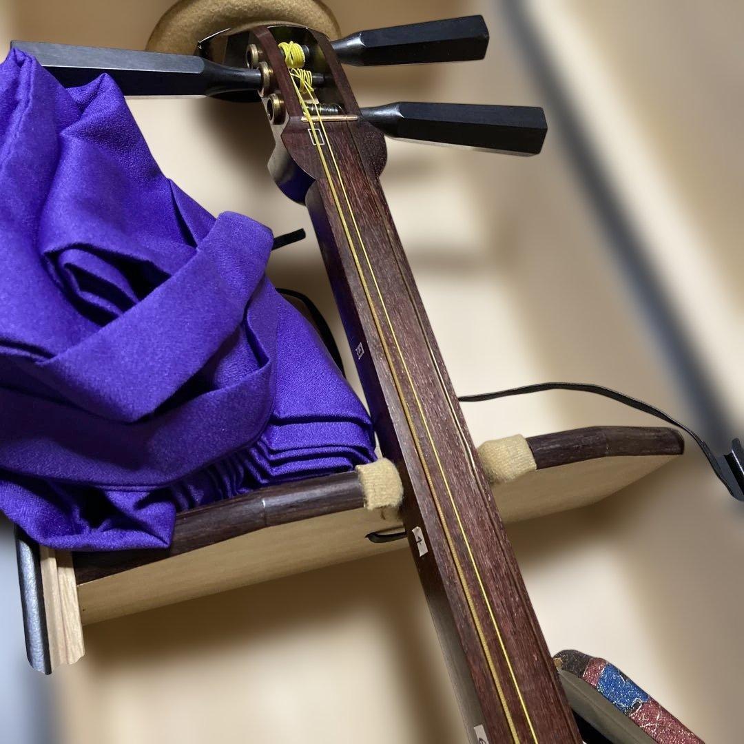 津軽三味線本体 木製 ケース付き