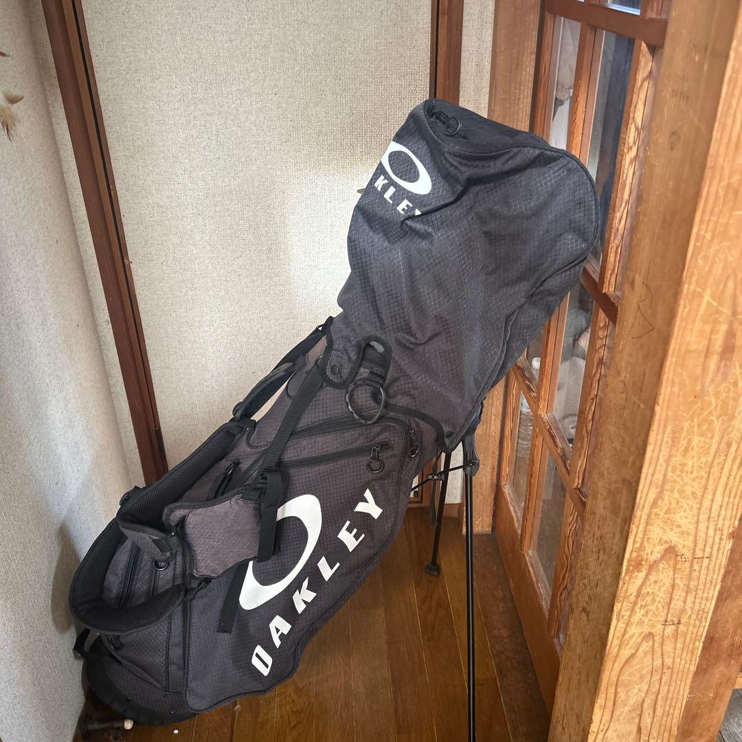 OAKLEY スタンド式キャディバッグ ブラック