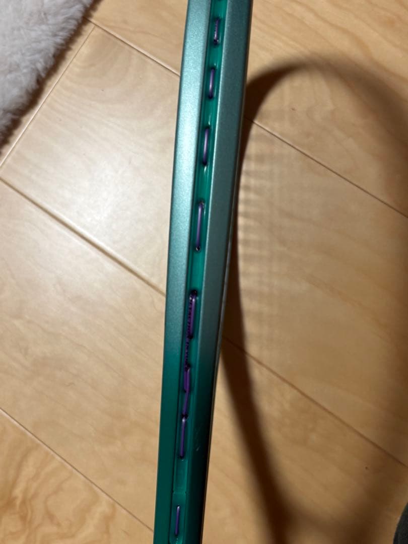 YONEX 新色ボルトレイジ7v前衛用