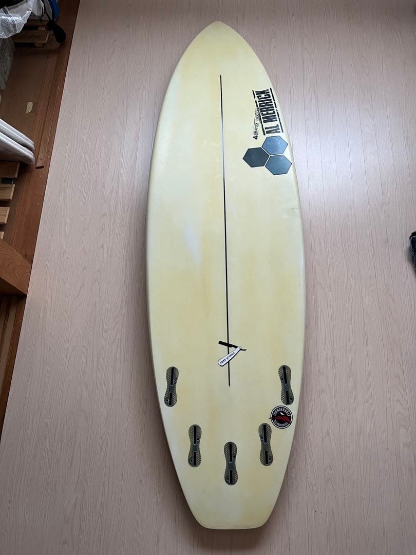 アルメリック　サーフボード　サンダーボルト　ジオン　5.10フィート　手渡し限定