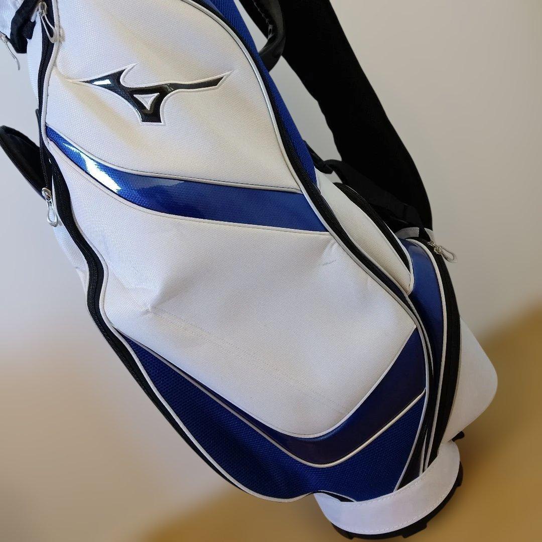 大幅値引き‼️Mizuno キャディバッグ 　新品ゴルフボールセット