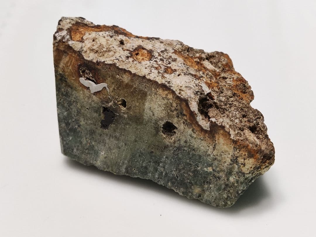 パワーストーン　ストーンヘンジの石（プレセリブルーストーン）84ｇ　No.320