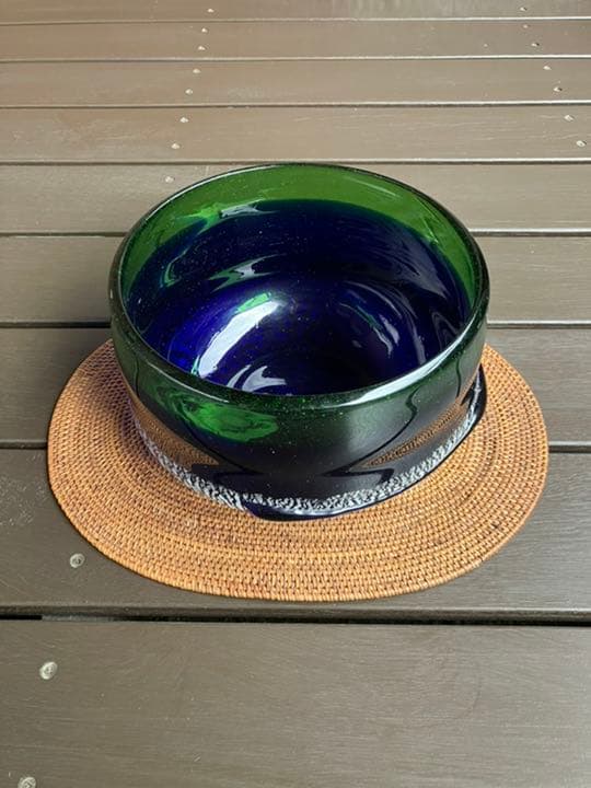 稲嶺盛吉　土紋　花器　紺緑