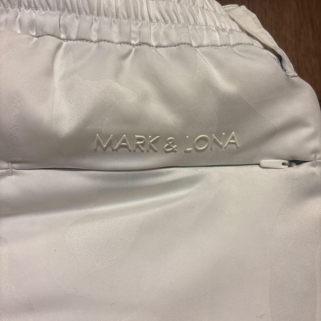 MARK & LONA ホワイトジャケットとパンツセット