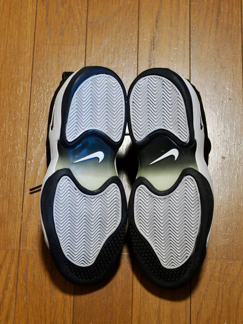 【未使用】Nike エアオシレート、26.0cm、サンブラス