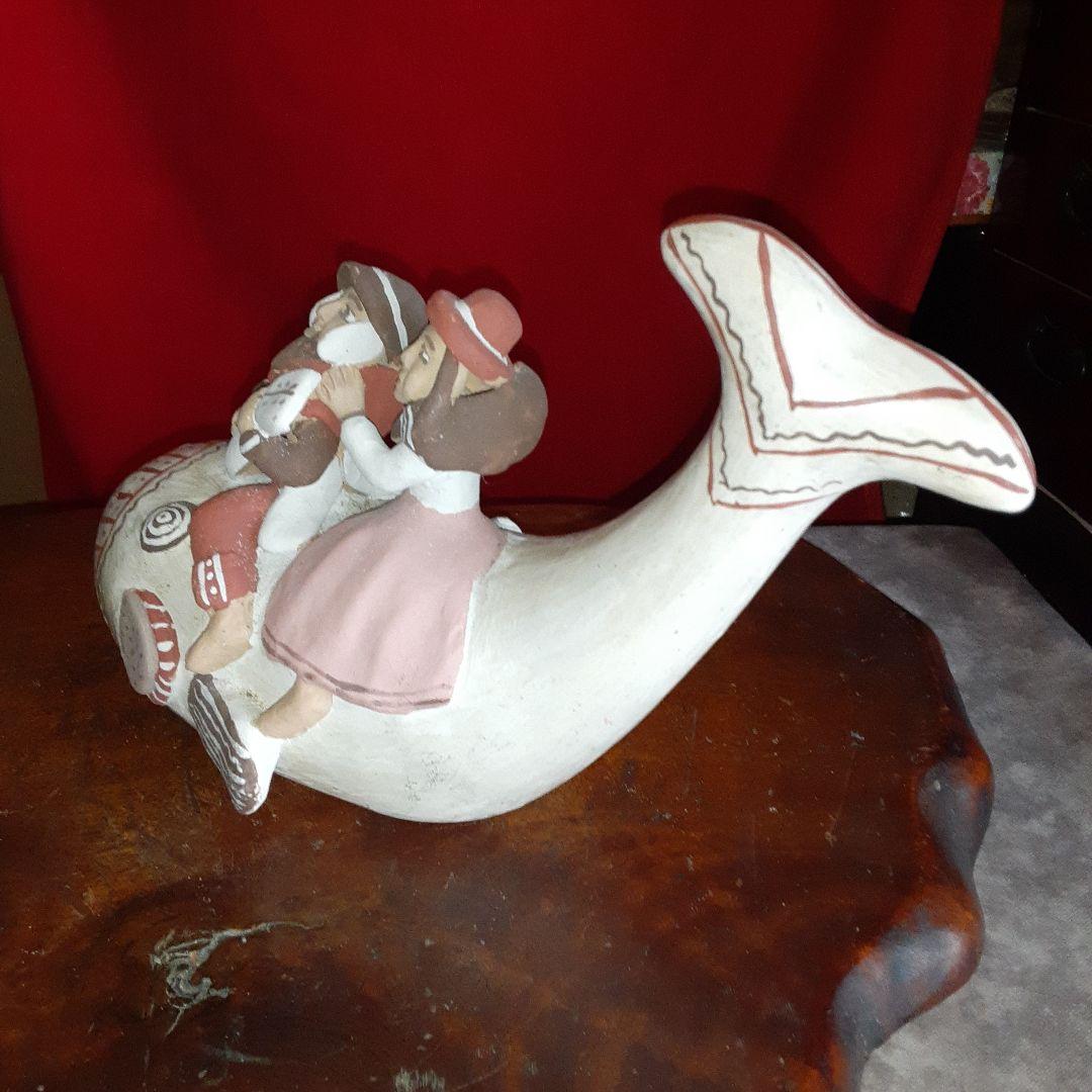 ペルー　彩色土器　クジラ　インカ