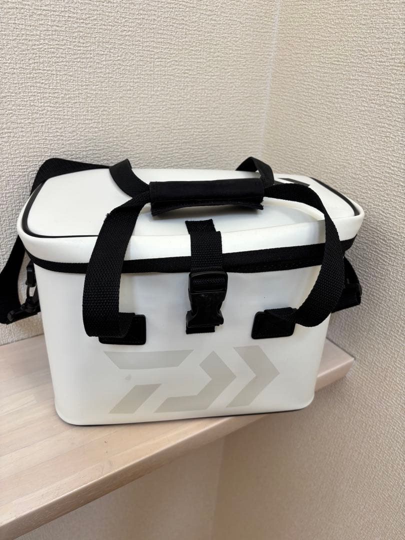 最終価格　ダイワ　トーナメントX2500LBAバッグウキセット