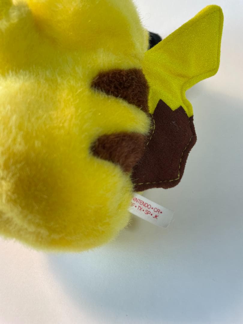 ★tomy にっこり 動くピカチュウ ぬいぐるみ★