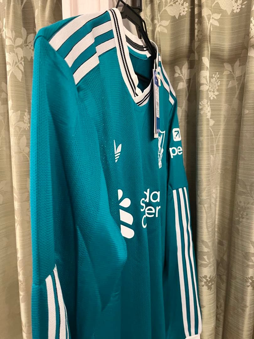 【新品未使用】リヴァプール 3rd 長袖オーセンティック L イサク