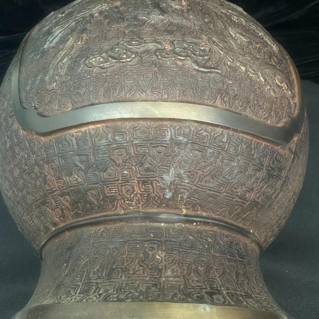 铜制花瓶 古董品