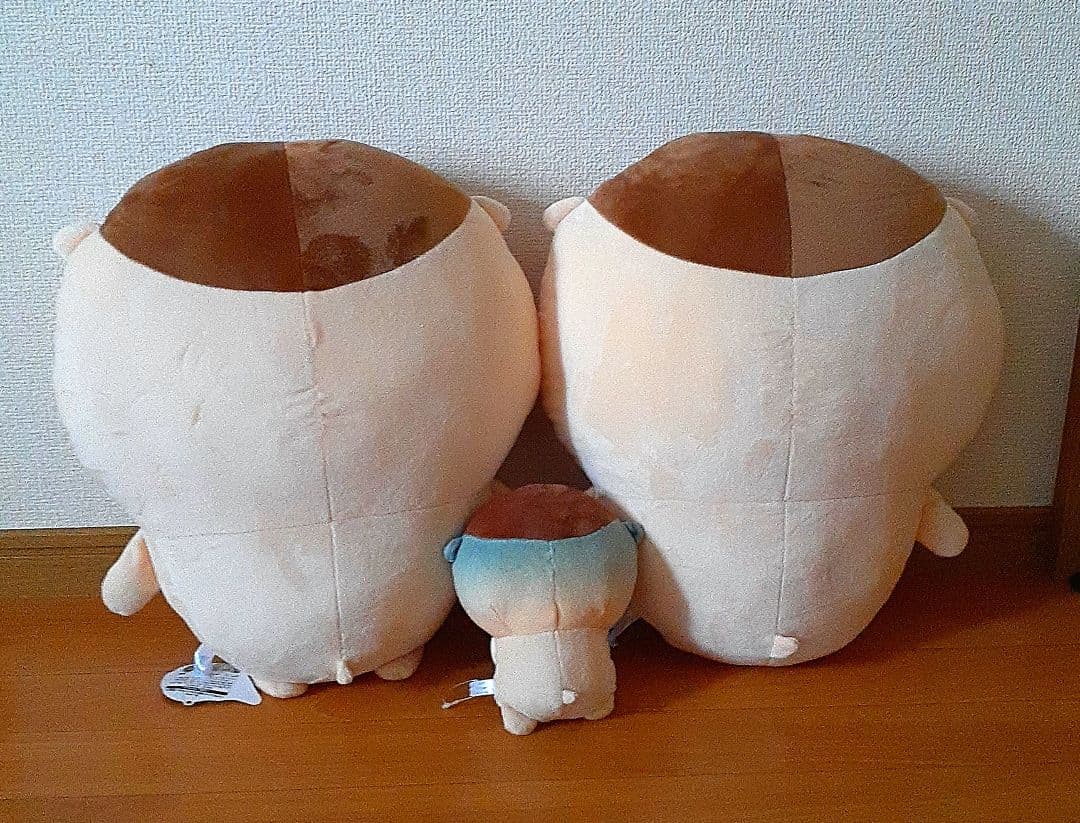 【ちいかわ】くりまんじゅう超BIGぬいぐるみ　二日酔い