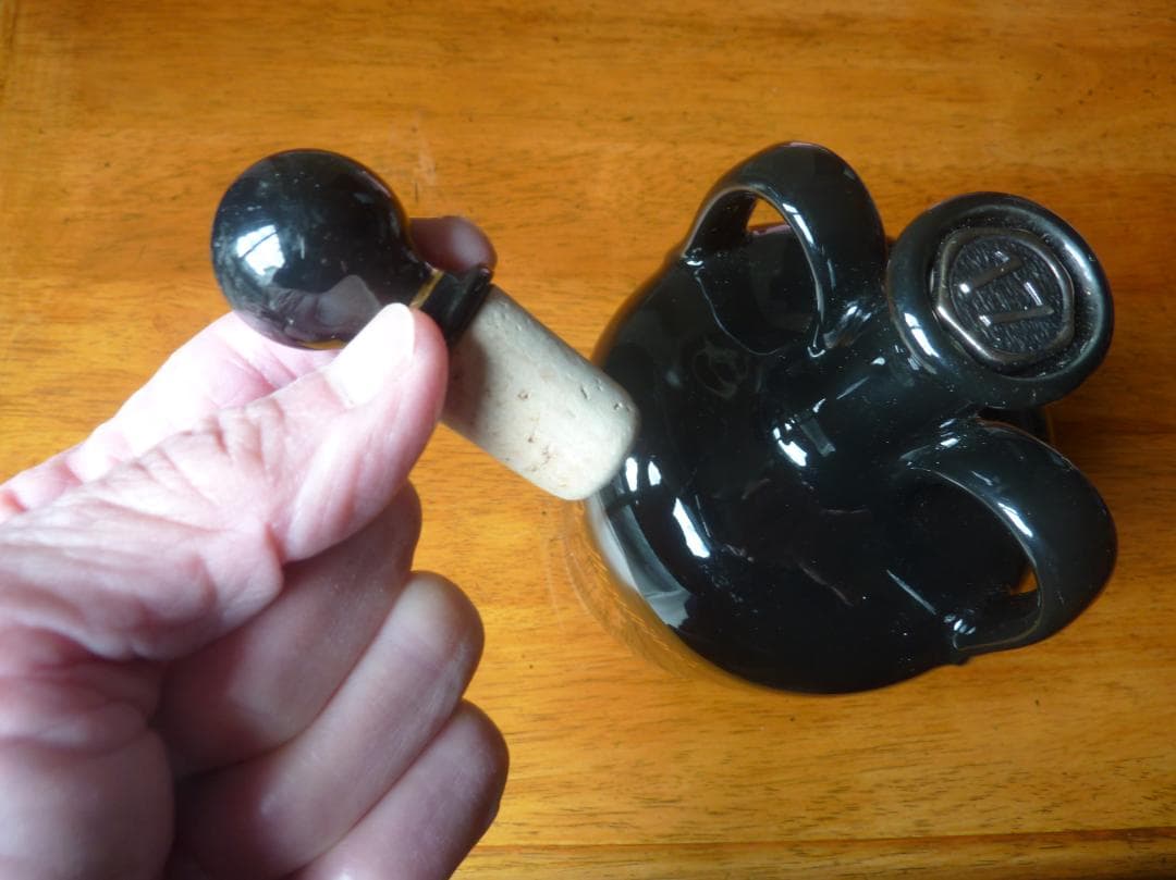 バ ランタイン 17年 オールド　陶器ボトル 750ｍｌ