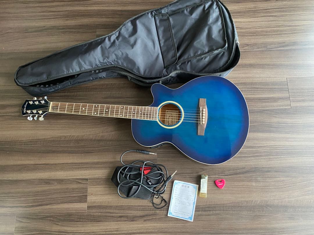 お値下げ！青いアコースティックギター エレアコタイプ