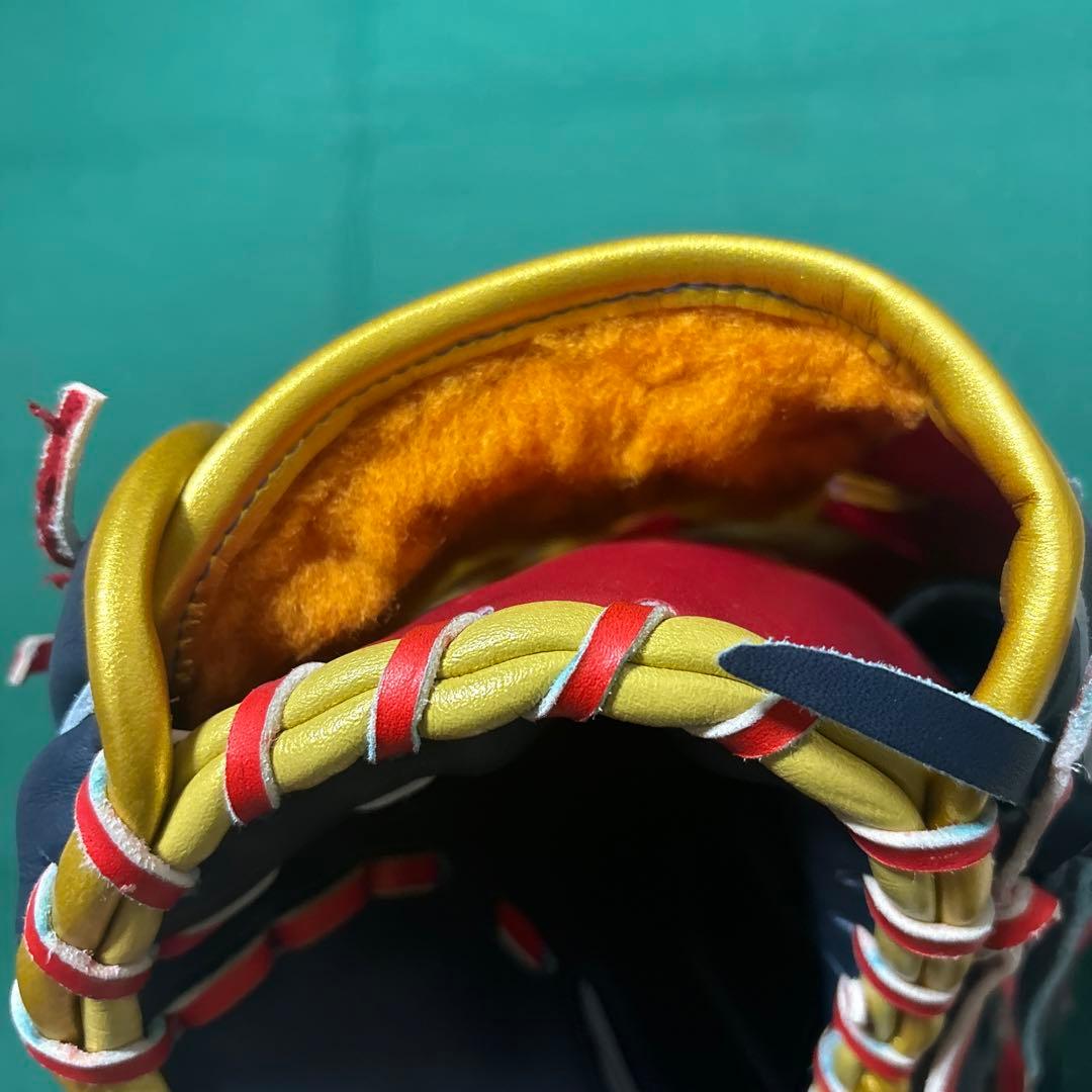 ミズノプロ　グローブ　伊藤大海モデル