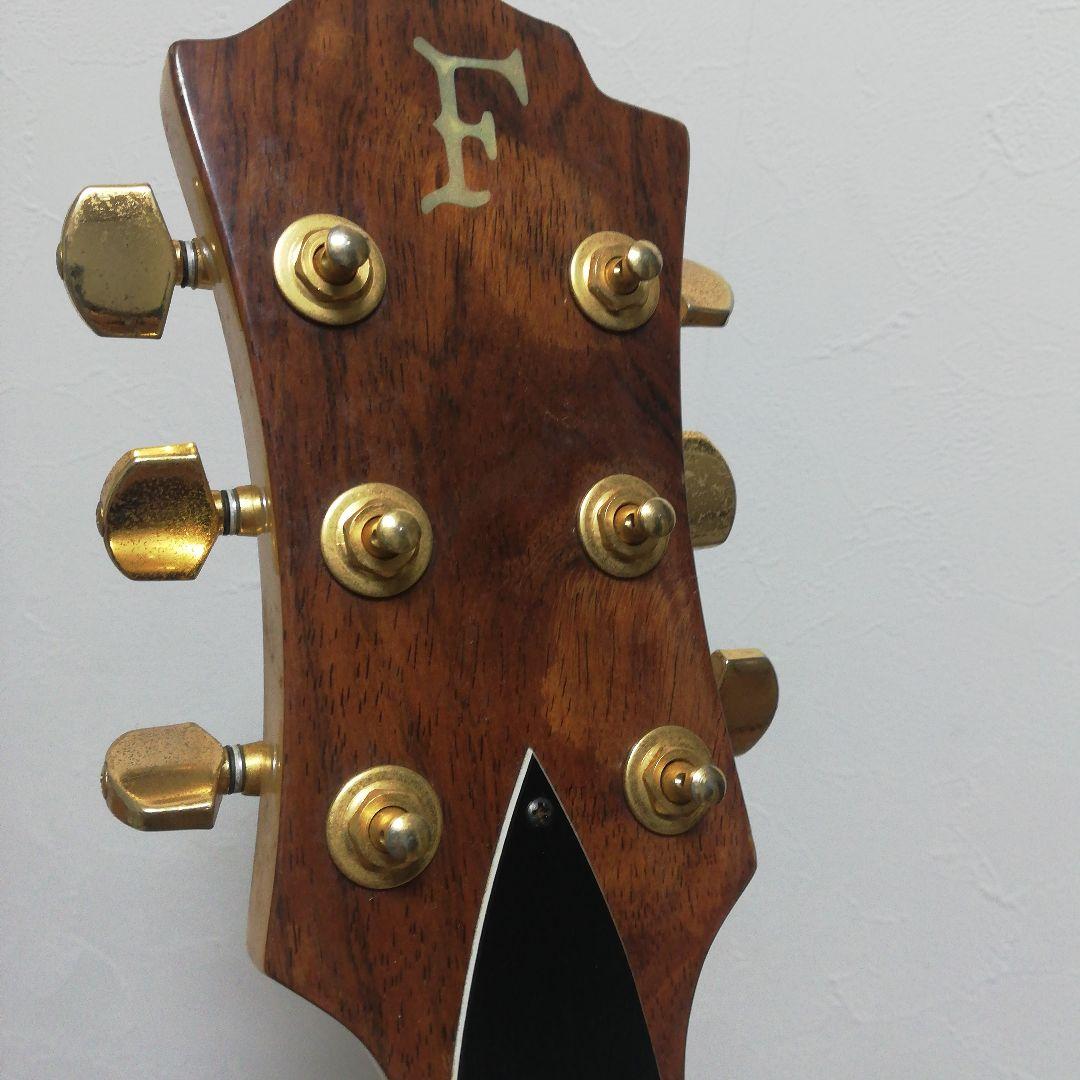 フェルナンデス　モッキンバード