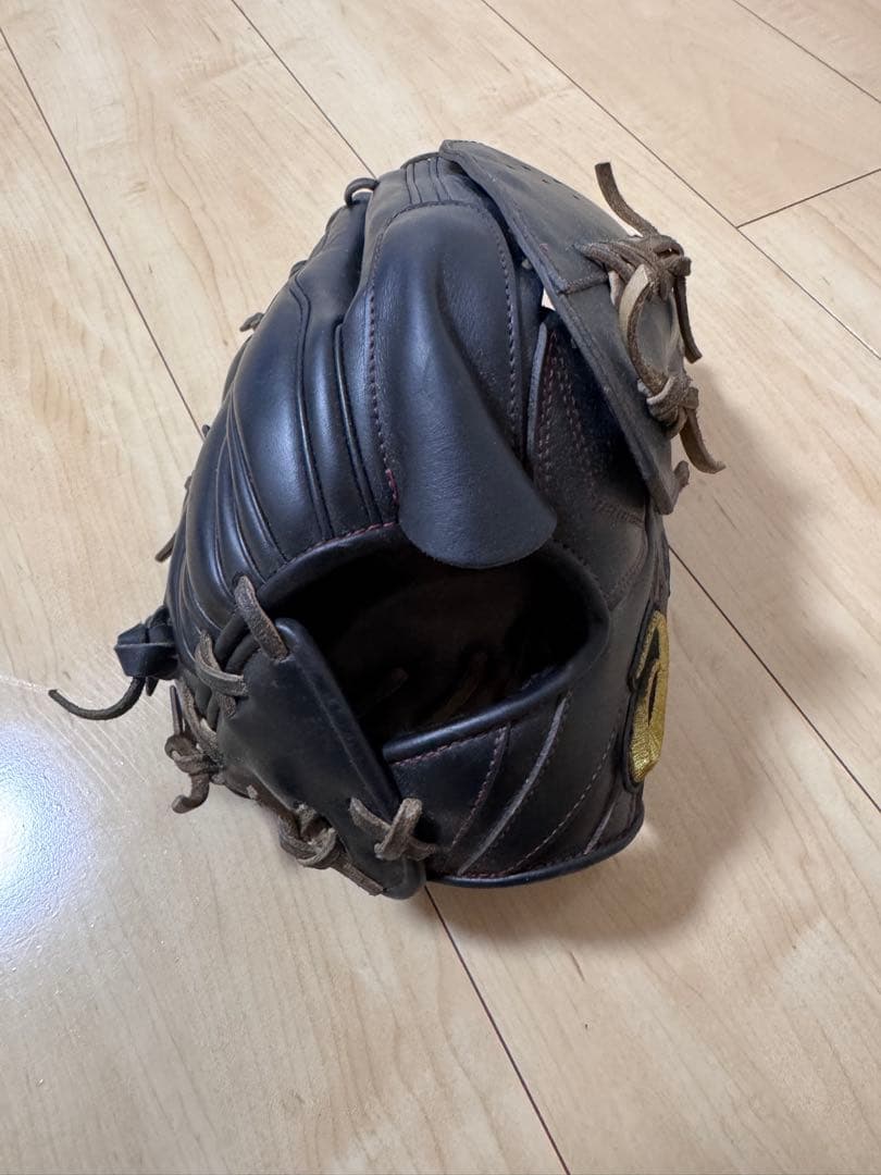 アシックス　投手用グローブ　硬式オーダー