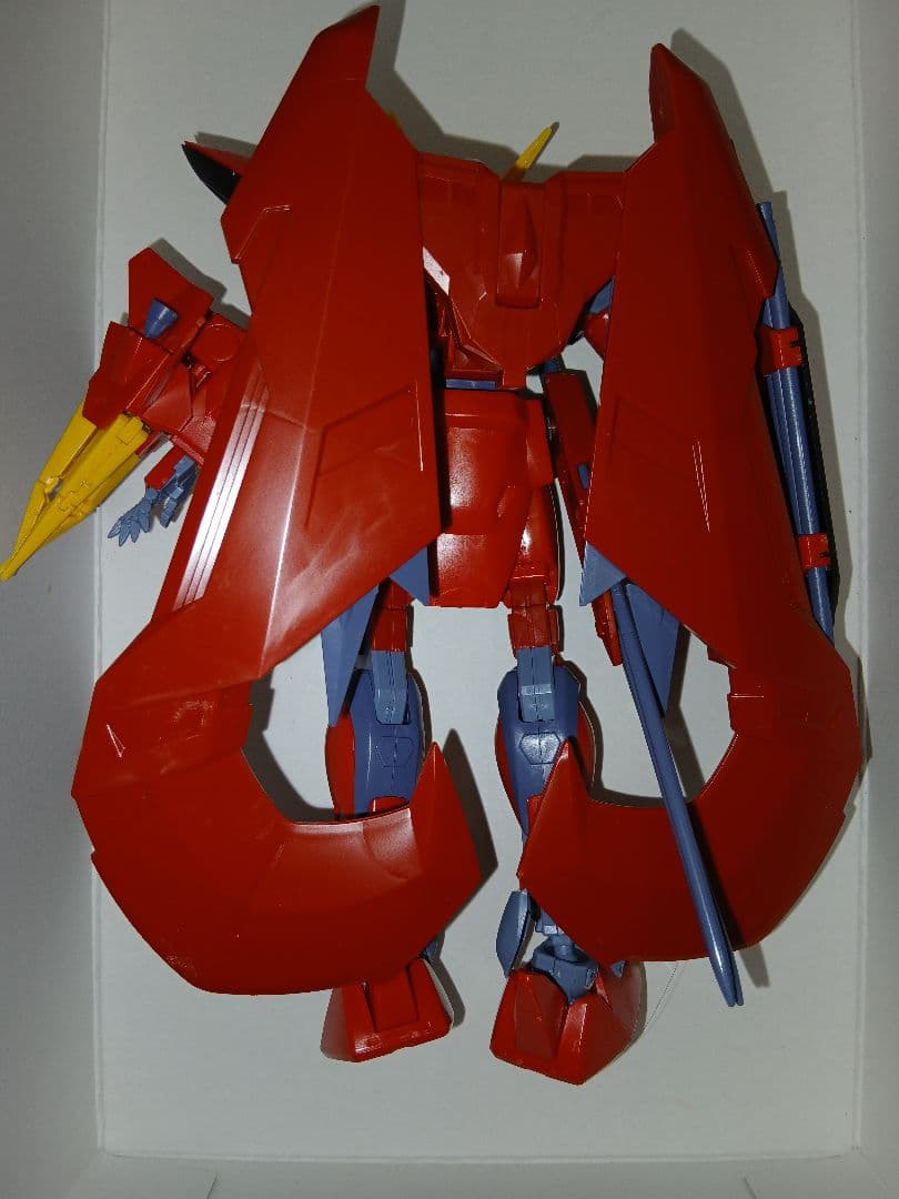 1/100スケール　ネブラブリッツガンダム、レーゲンデュエルガンダム