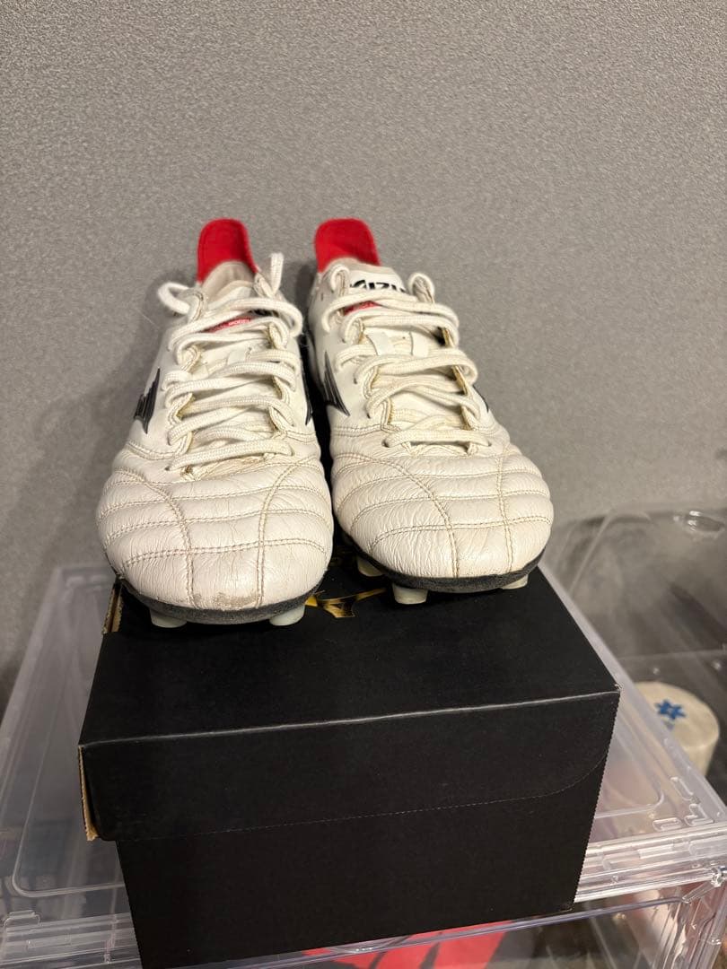 ミズノ　サッカースパイク　モレリアネオIII Japan