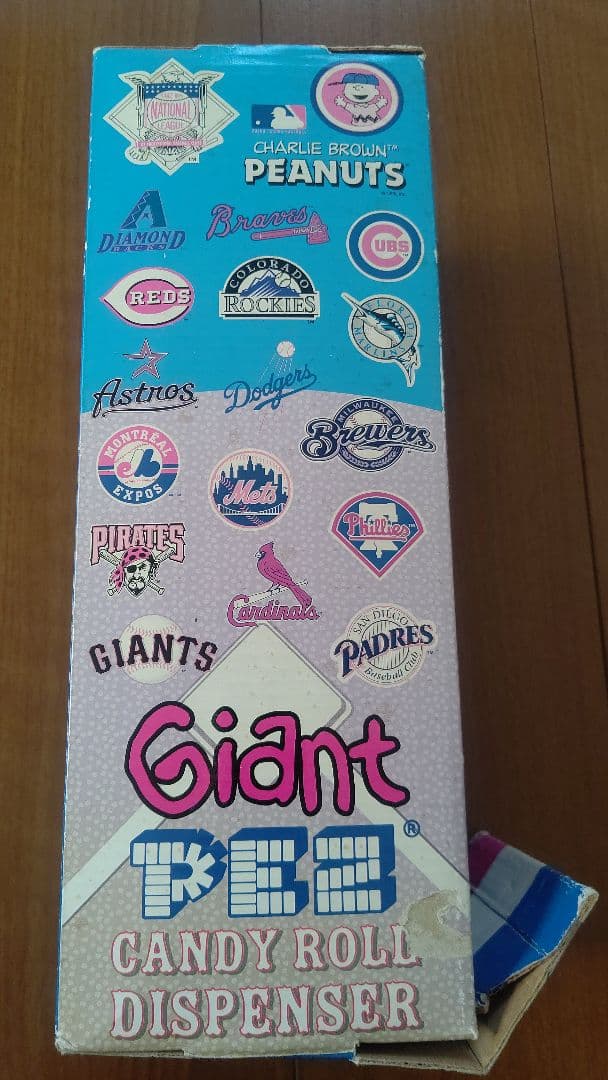PEZ ジャイアントペッツ スヌーピー チャーリーブラウン ヤンキース