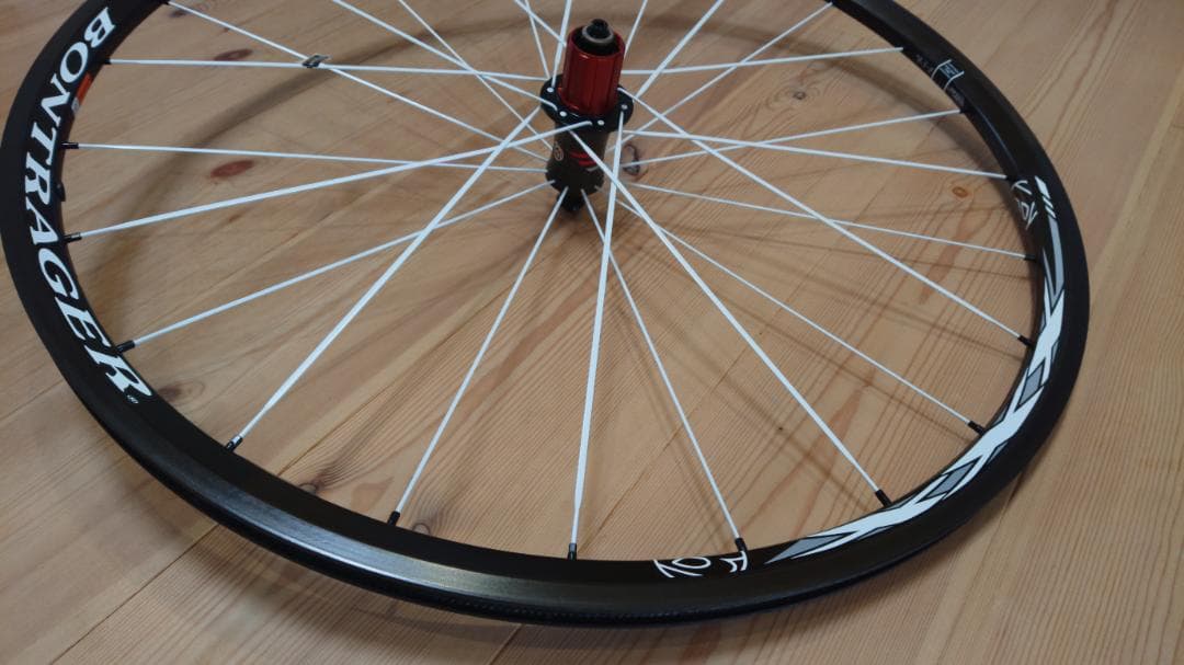 超レア美品カーボンBONTRAGER レースXXXライト１０速 後輪ホイール