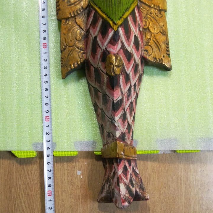 民族像　 壁掛け　オブジェ　木製　木彫り　雑貨　インテリア　エスニック　魔除け