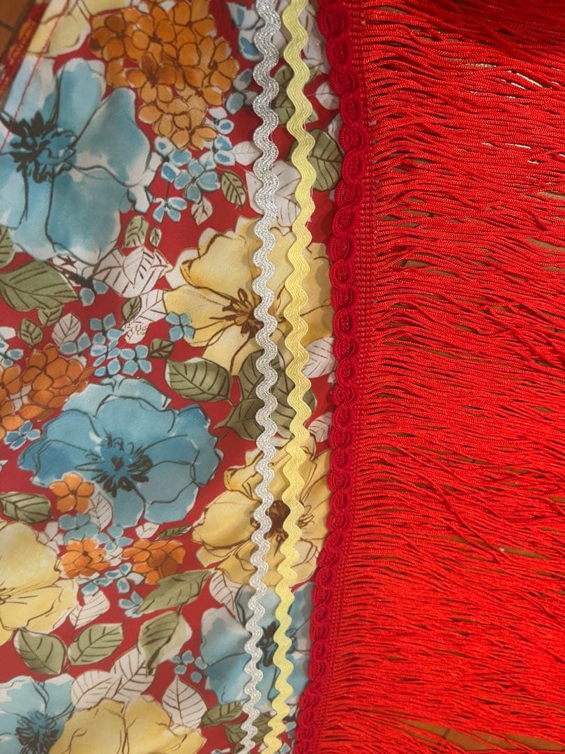 新作☆春カラー☆赤　フラメンコ用花柄シージョ