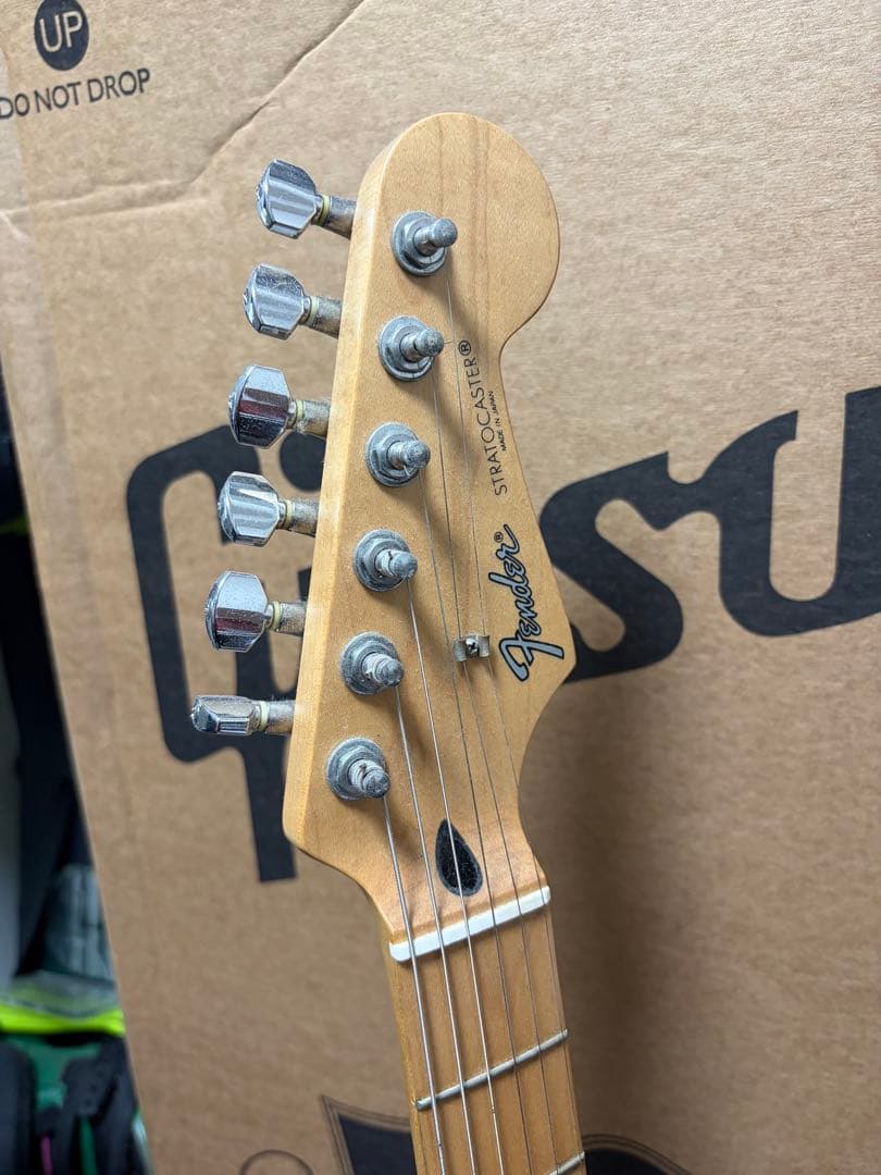 Fender Japan Stratocaster サンバーストほんまの最終値下