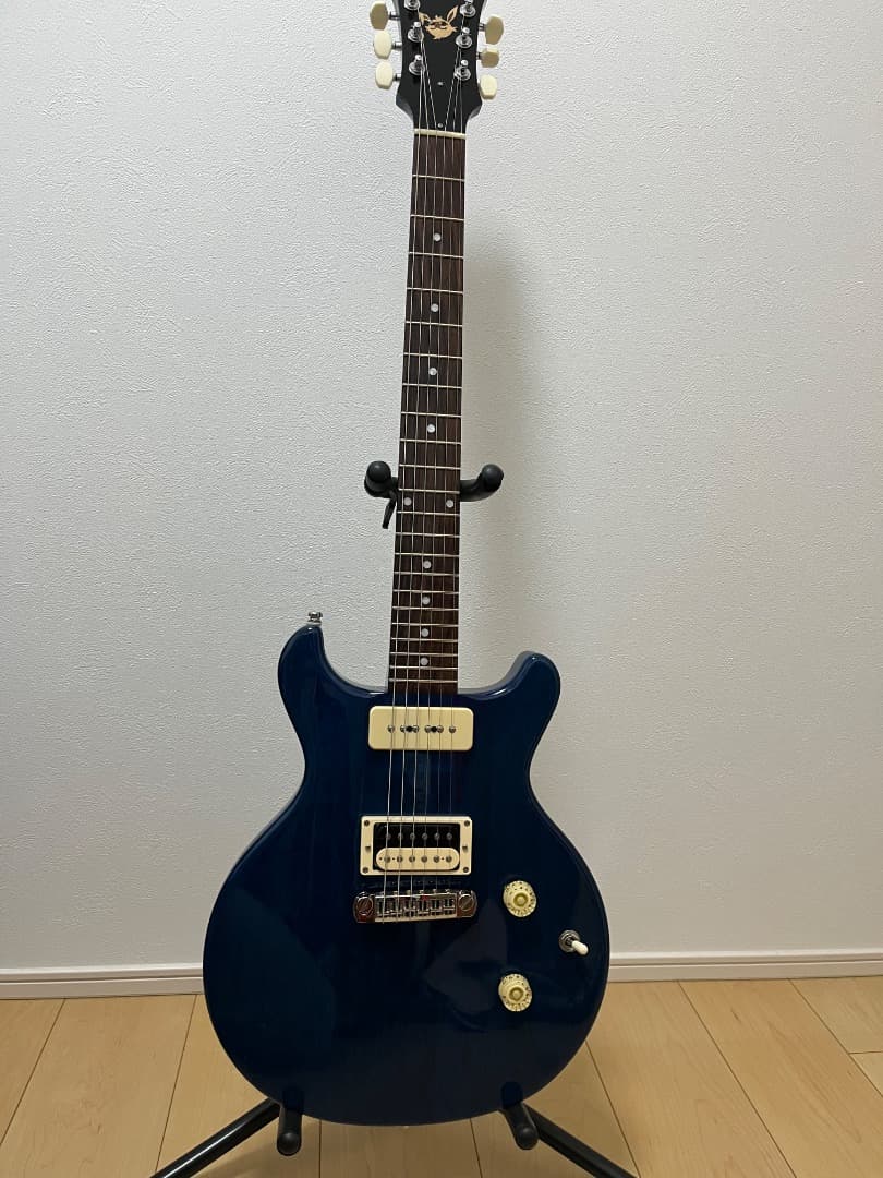 rabbit is コリーナ　2019年製　エレキギター