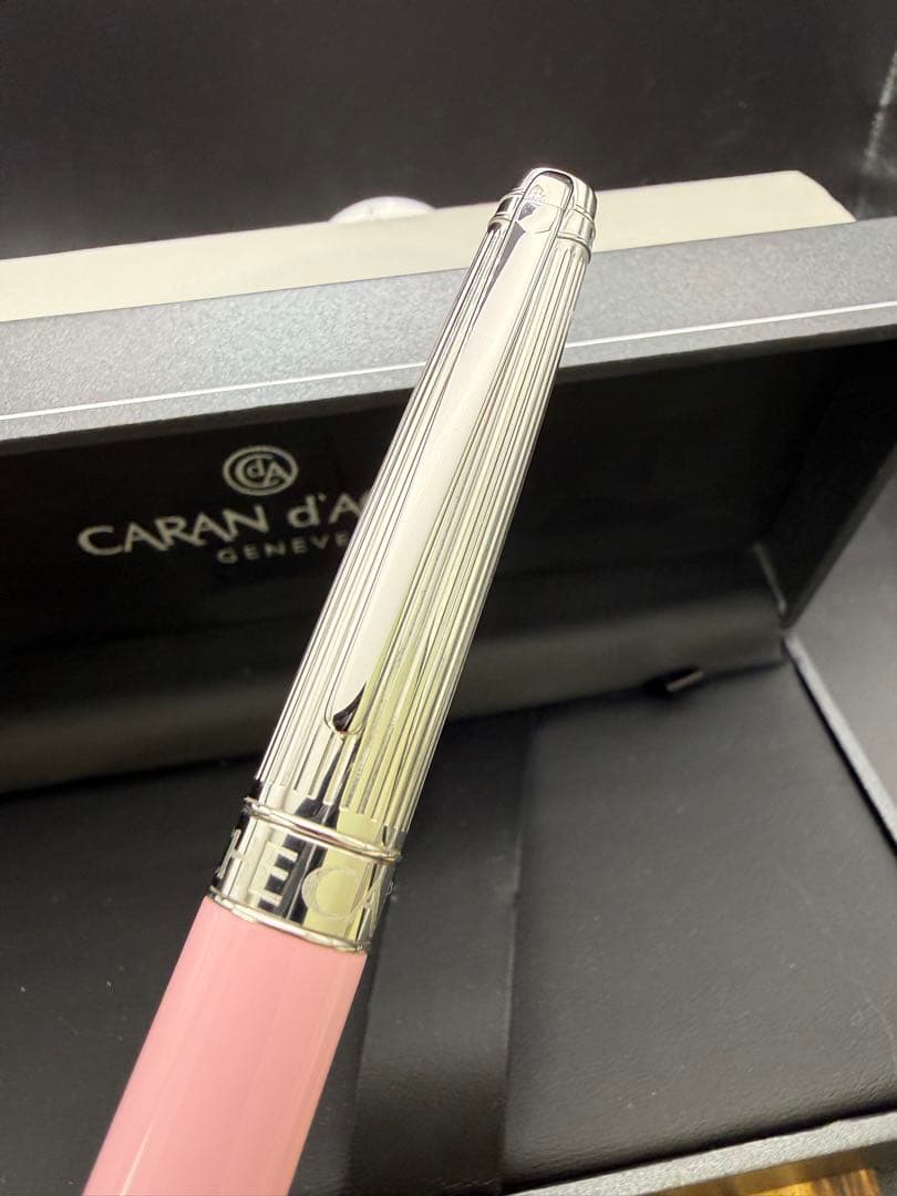 Caran d'Ache ボールペン レマン バイカラーローズ