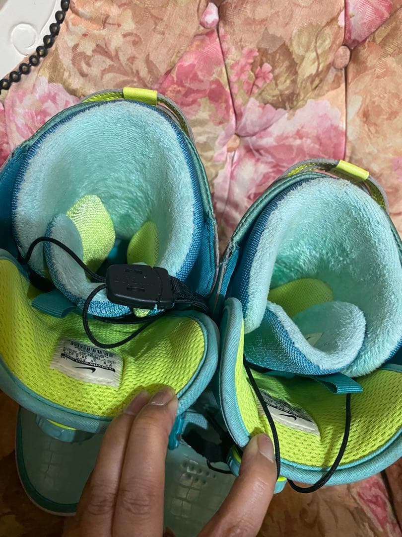 早い者勝ち❤️Nike 水色 女性用 スノーボードブーツ